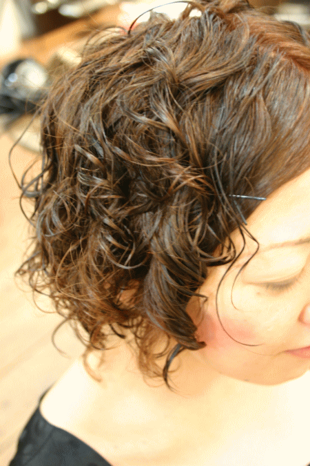 アニーのようなパーマ 福岡美容室アングルのヘアースタイル日記 その他色々